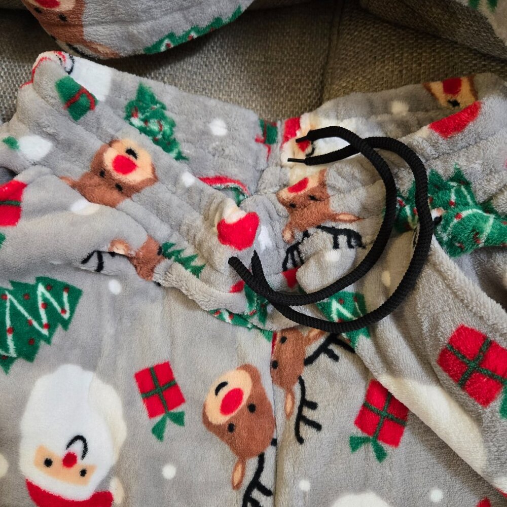 Pajama set - Picture 4 of 5
